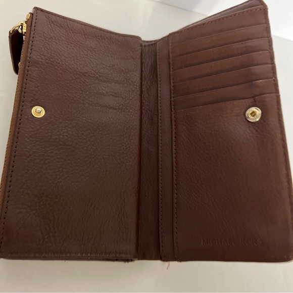 MICHAEL KORS MK Signature Jacquard Canvas with brown leather/ gold studs Wallet - Picture 15 of 16